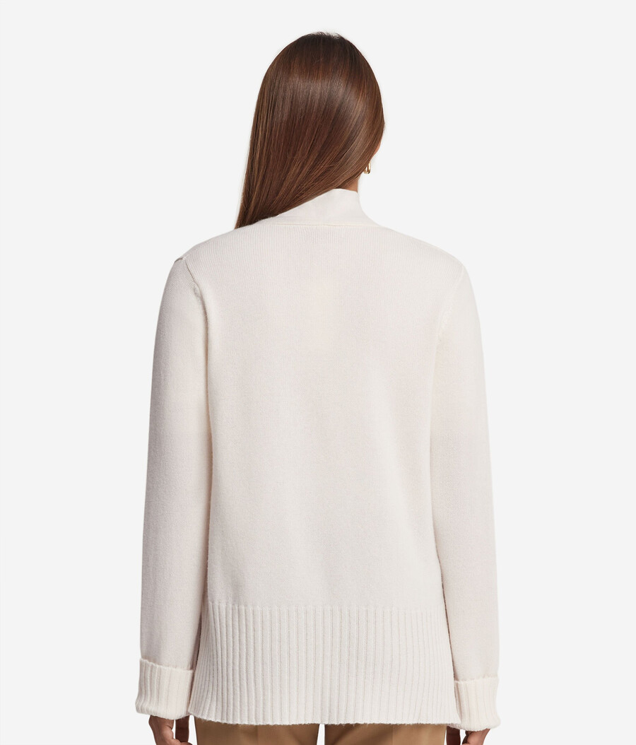 cardigan con scollo a v in cashmere ultra morbido
