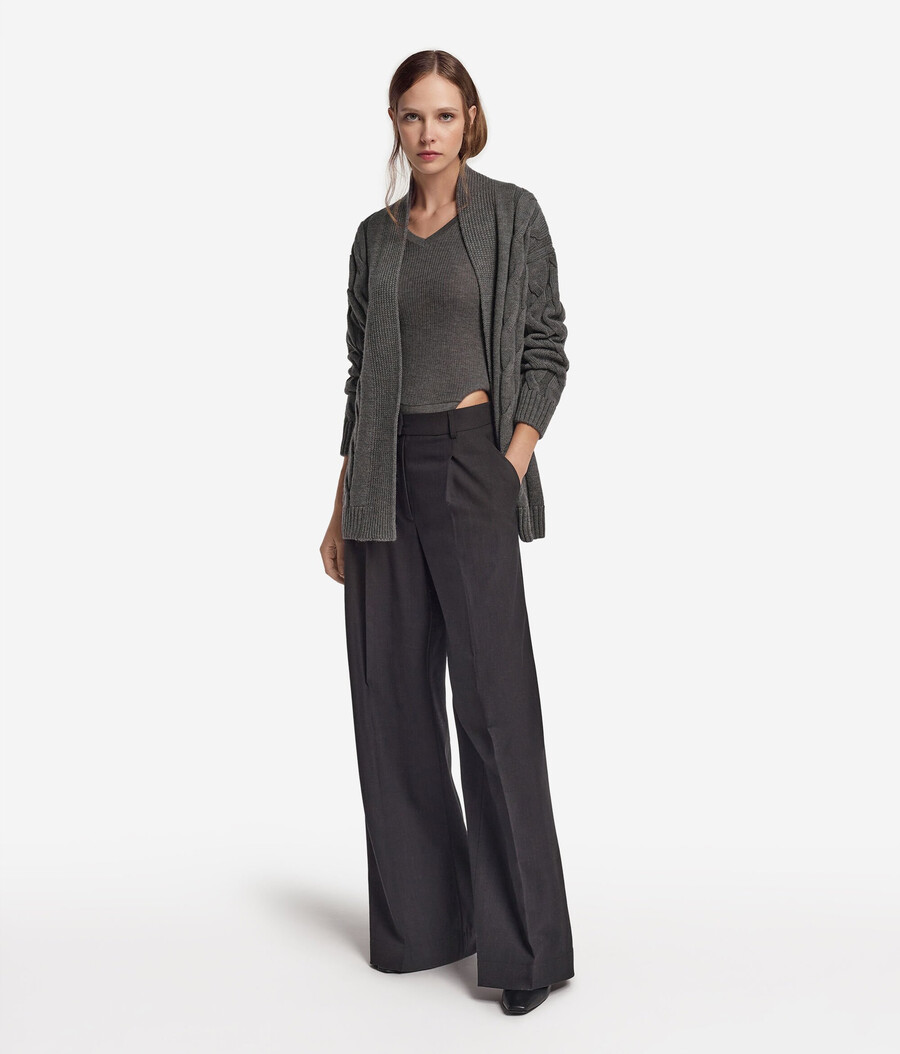 cardigan in lana a trecce
