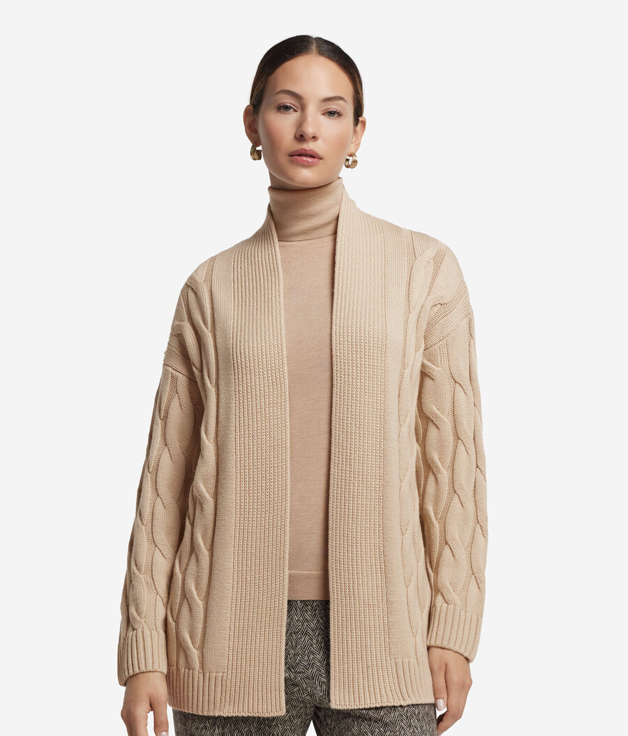 cardigan in lana a trecce