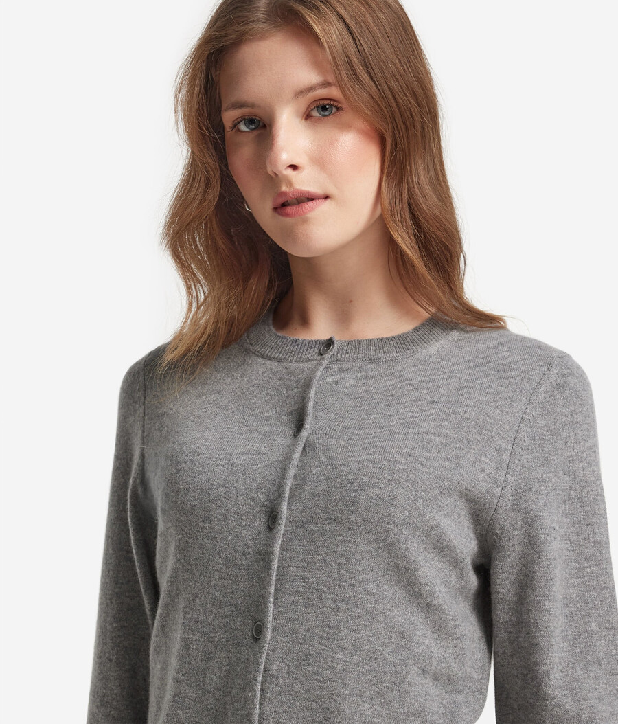 cardigan girocollo in cashmere ultra morbido