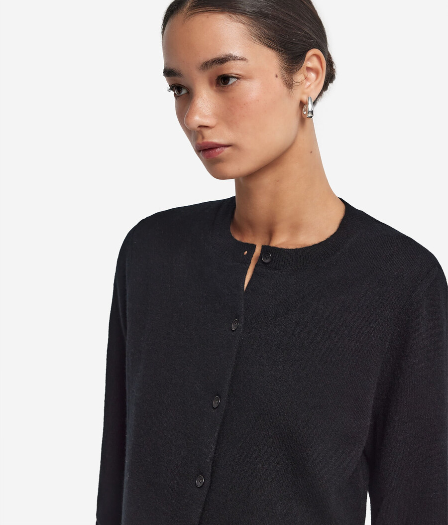 cardigan girocollo in cashmere ultra morbido