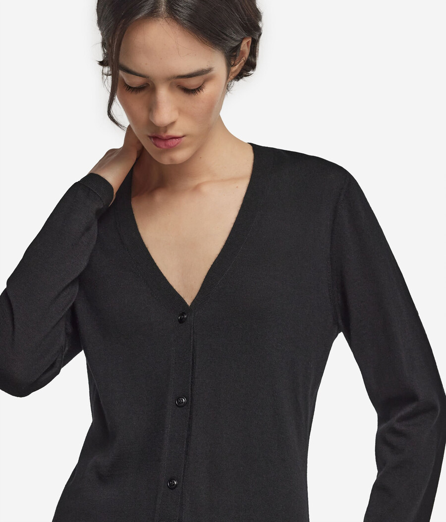 cardigan con scollo a v in cashmere ultrafine