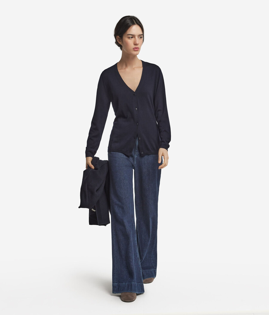 cardigan con scollo a v in cashmere ultrafine
