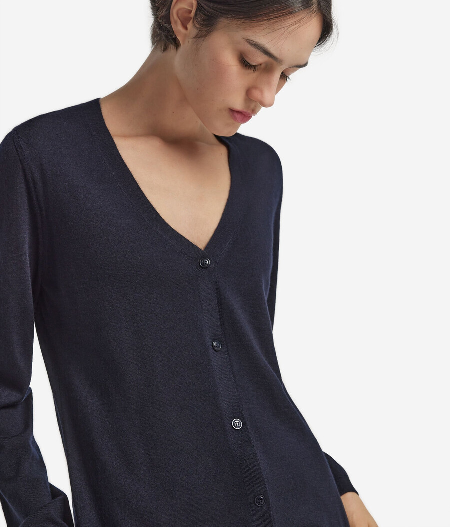 cardigan con scollo a v in cashmere ultrafine