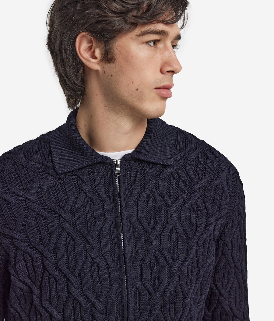 cardigan in lana a trecce
