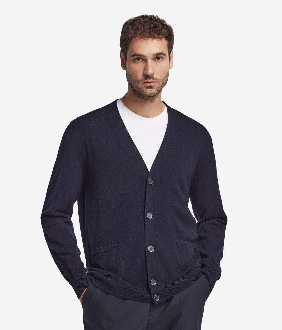 cardigan in cashmere ultra morbido con bottoni