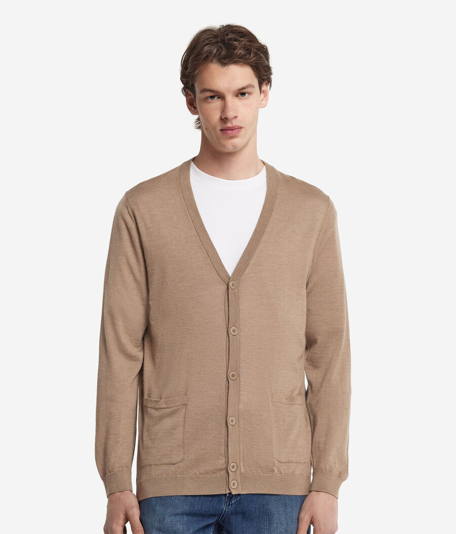 cardigan in cashmere con bottoni