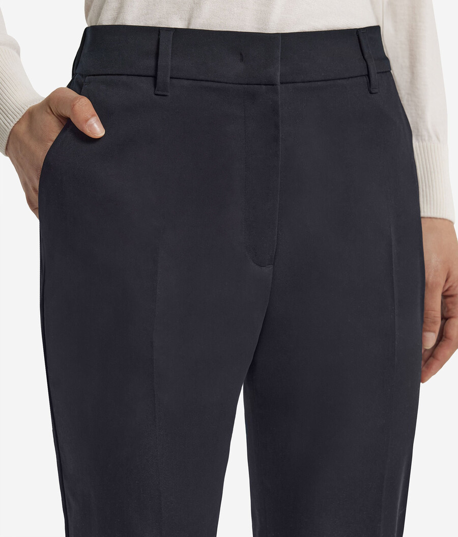 pantaloni a sigaretta con cerniera