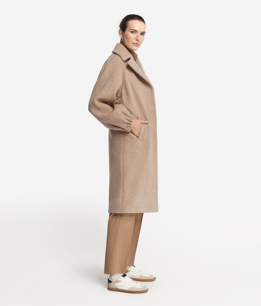 cappotto in cashmere con maniche arricciate