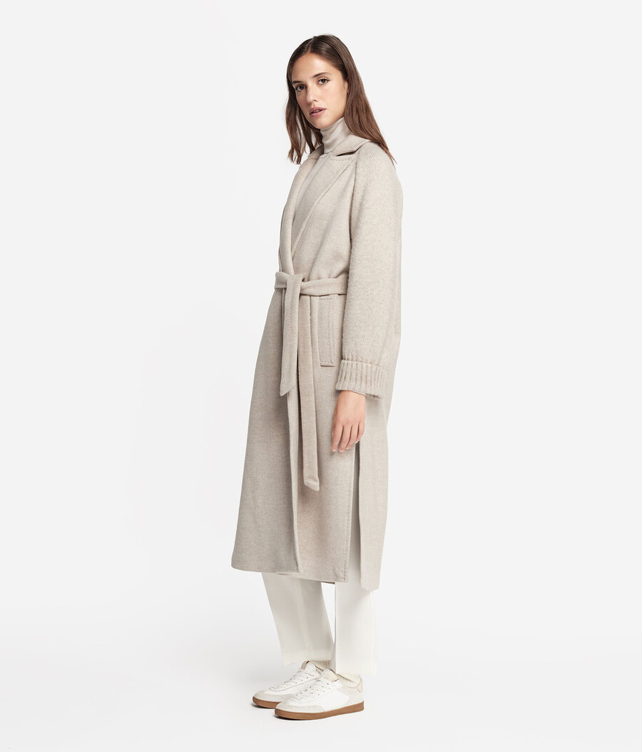 cappotto in cashmere con maniche in jersey