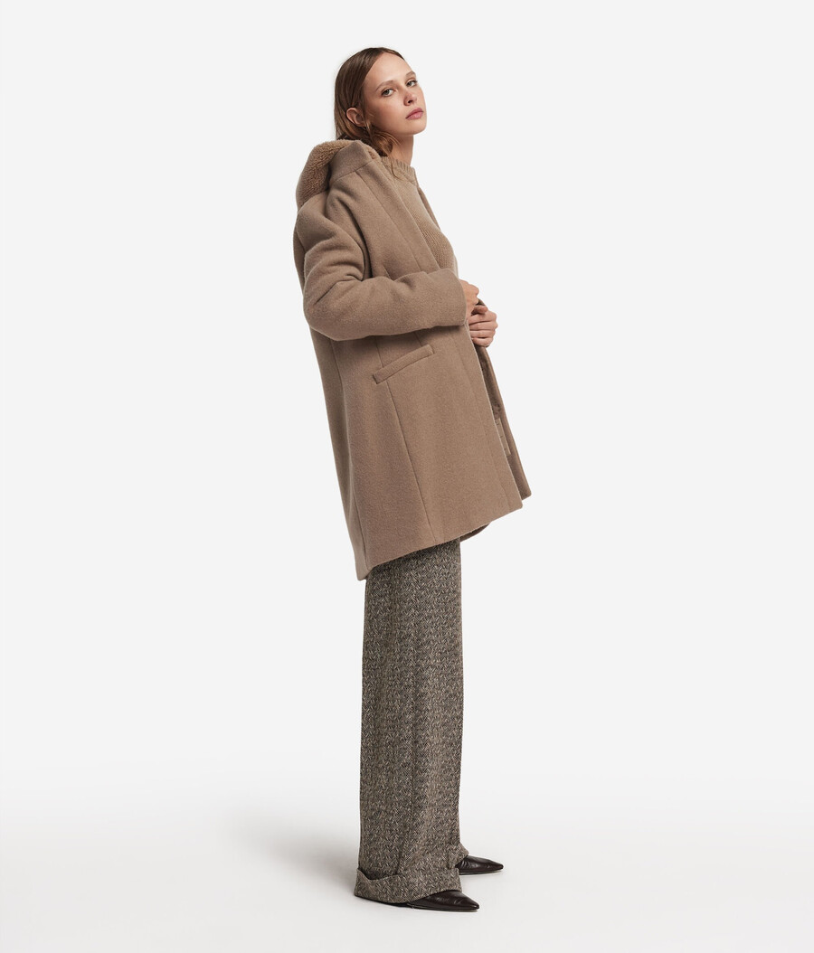 cappotto con cappuccio in cashmere