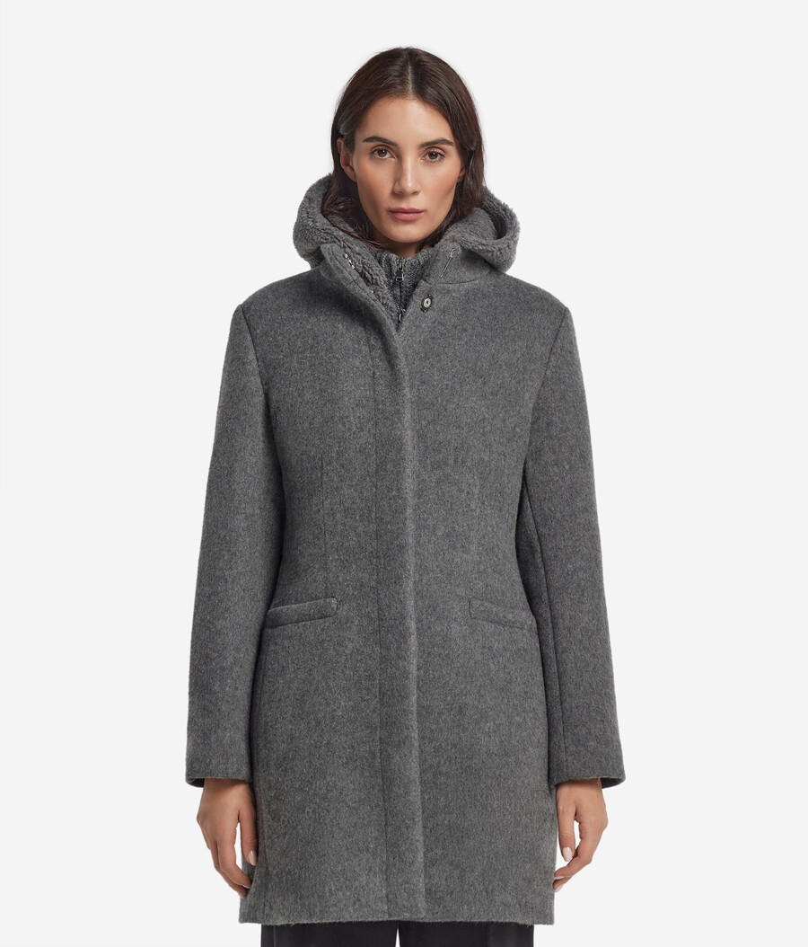 cappotto con cappuccio in cashmere