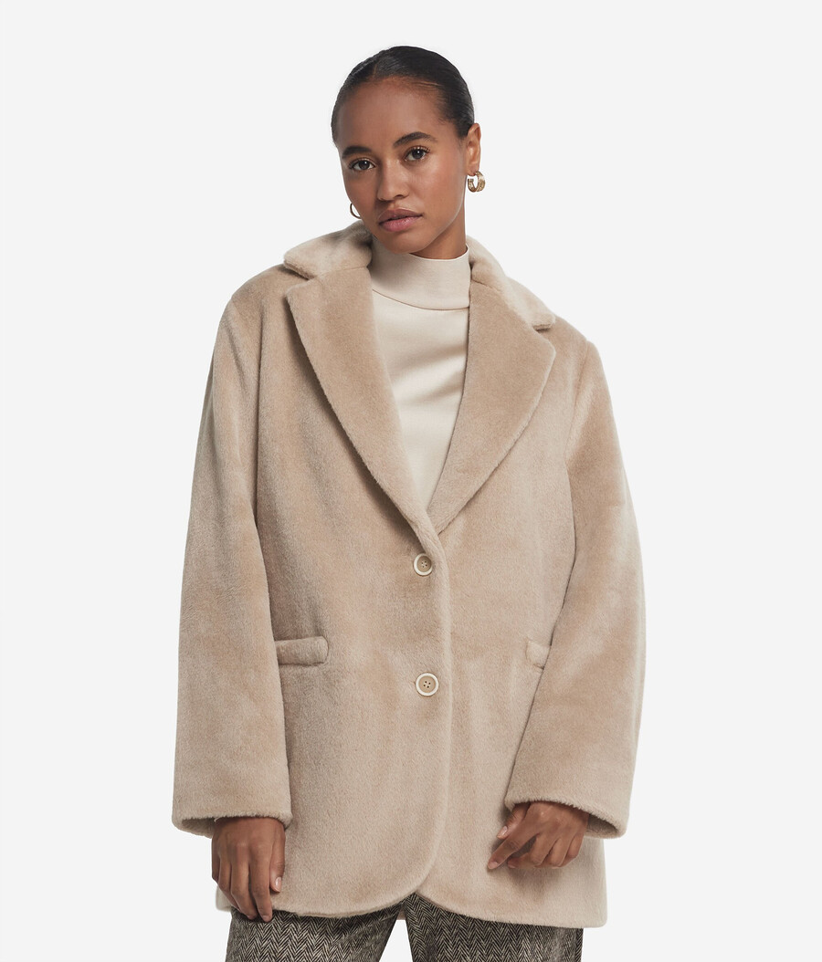 cappotto in lana di alpaca effetto teddy