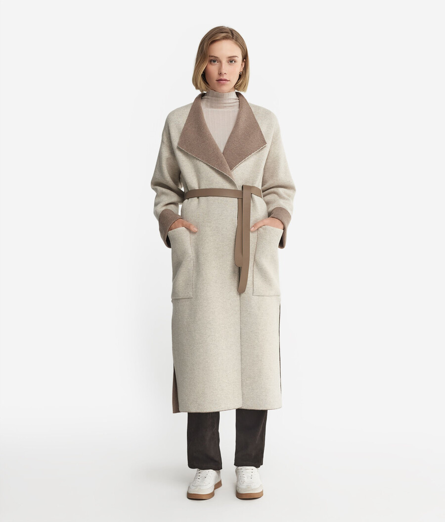 cappotto lungo in cashmere con spacchi