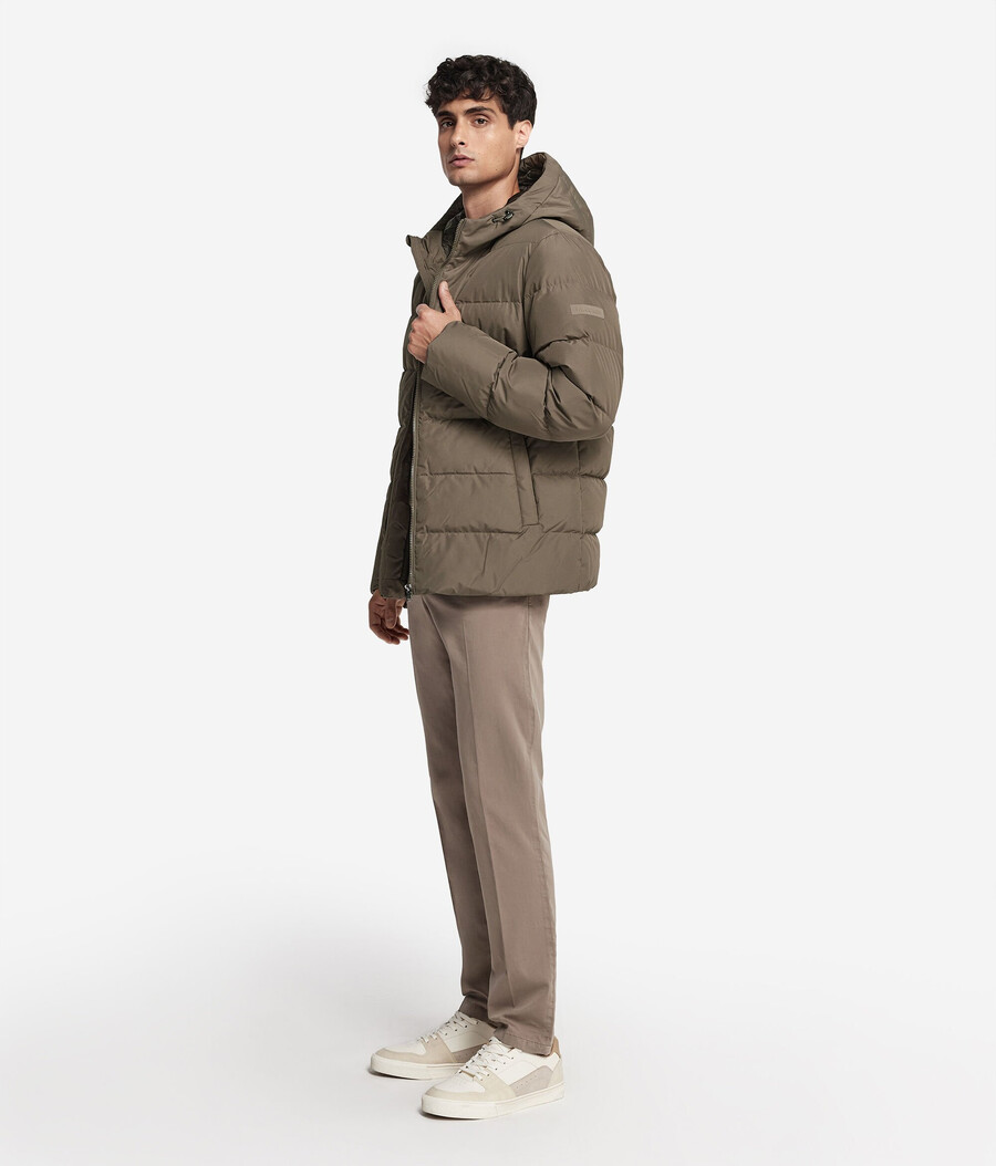 piumino con cappuccio e fodera in cashmere
