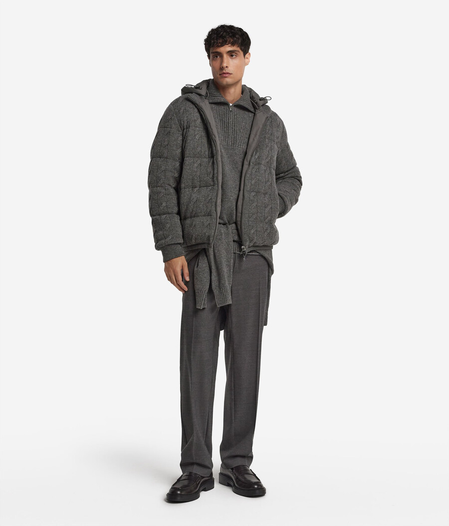 piumino reversibile con punto treccia in cashmere