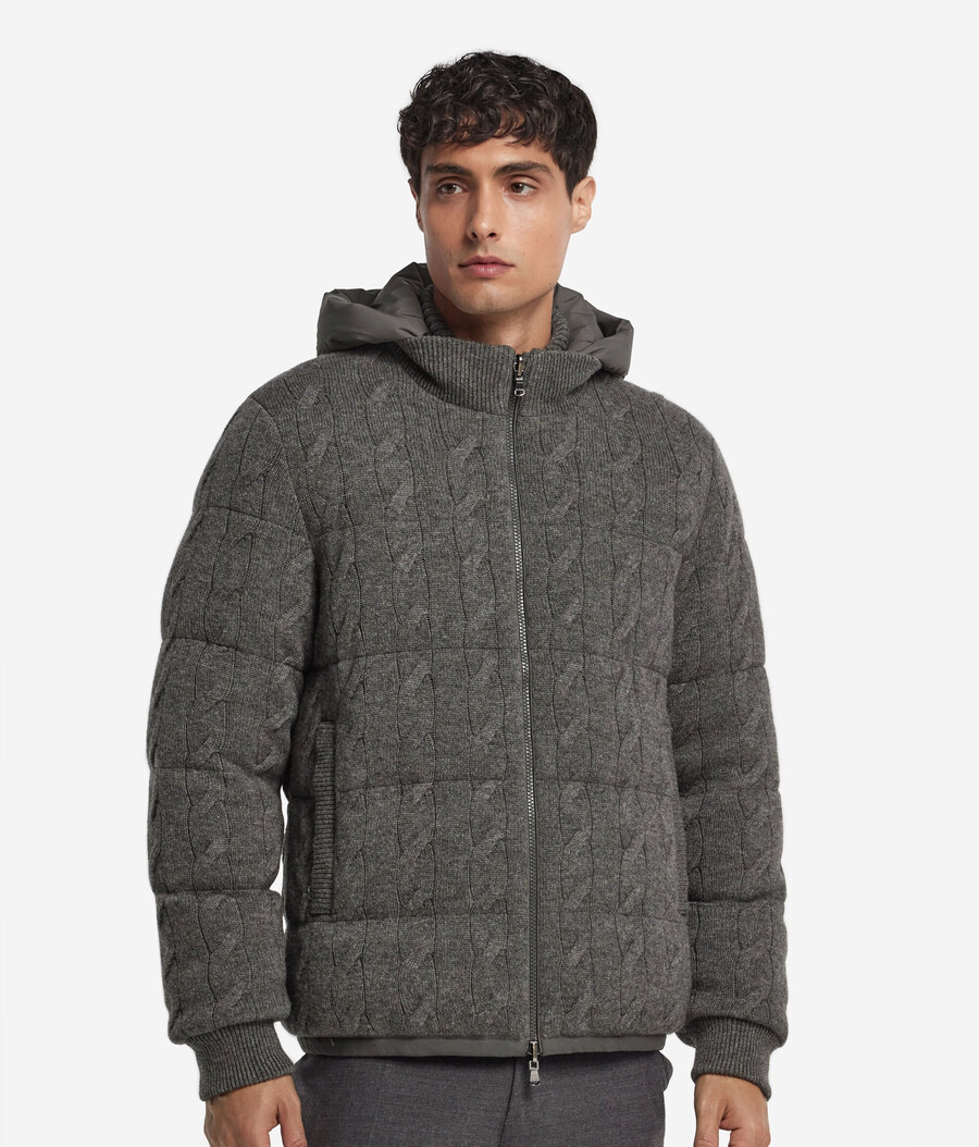 piumino reversibile con punto treccia in cashmere