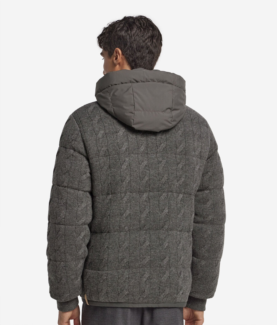 piumino reversibile con punto treccia in cashmere