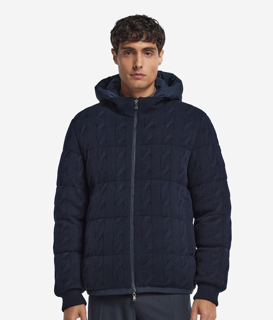 piumino reversibile con punto treccia in cashmere