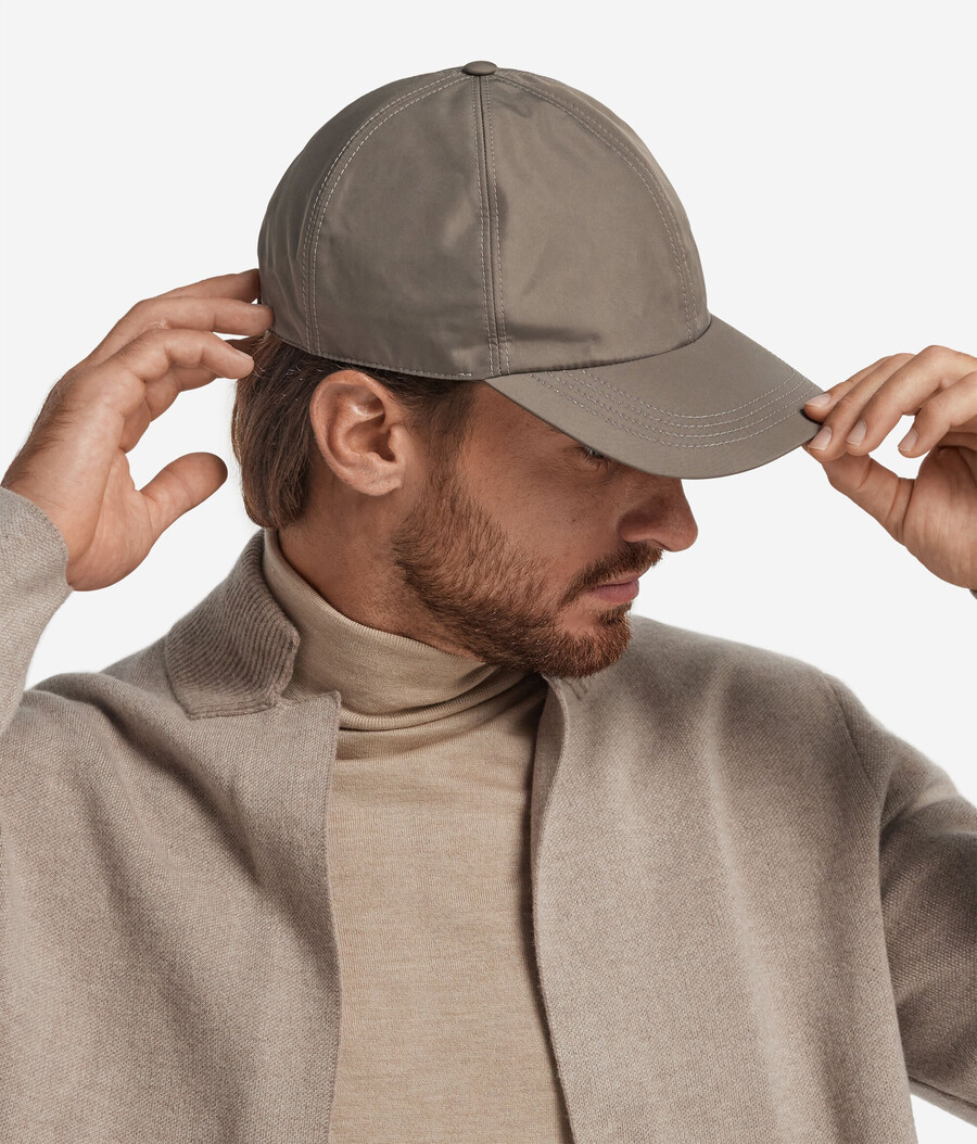 cappellino da baseball tecnico con fodera in cashmere ultrafine