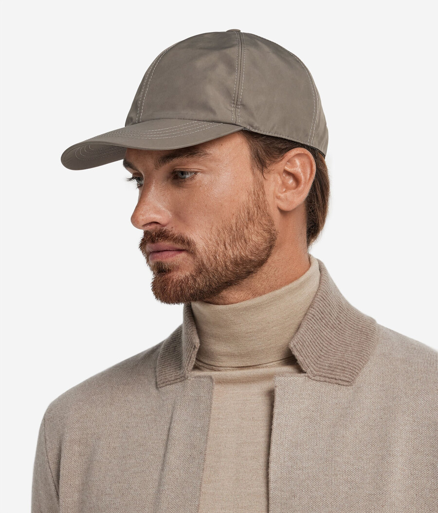 cappellino da baseball tecnico con fodera in cashmere ultrafine