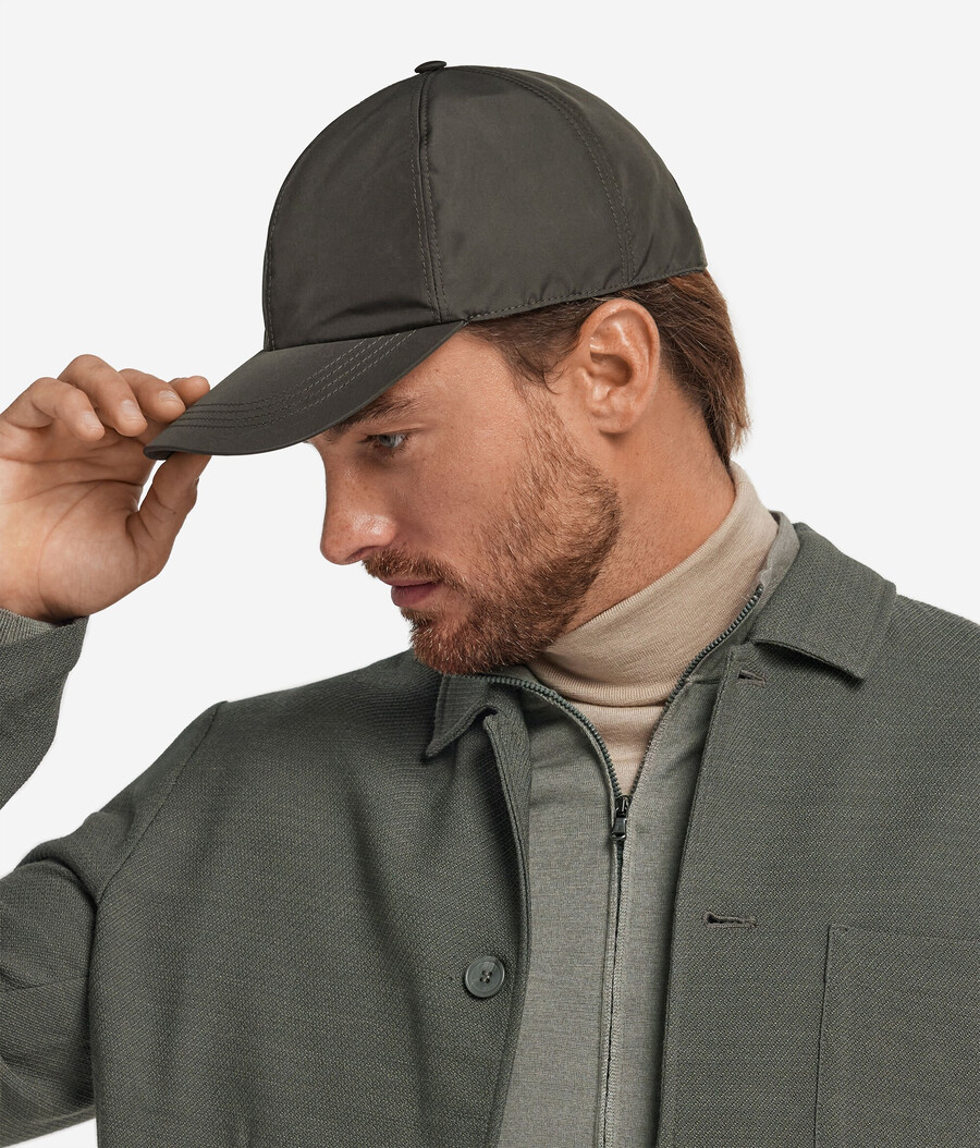 cappellino da baseball tecnico con fodera in cashmere ultrafine