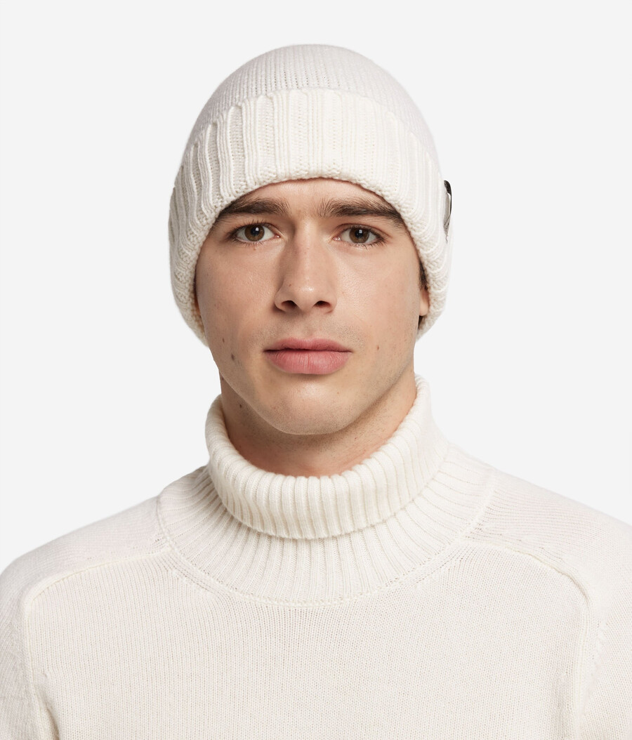 cappello in cashmere ultra morbido