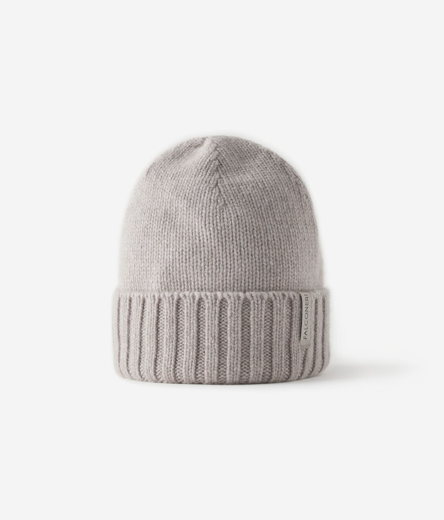 cappello in cashmere ultra morbido