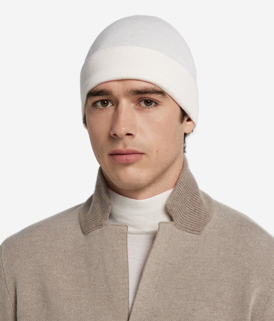 cappello in cashmere ultra morbido