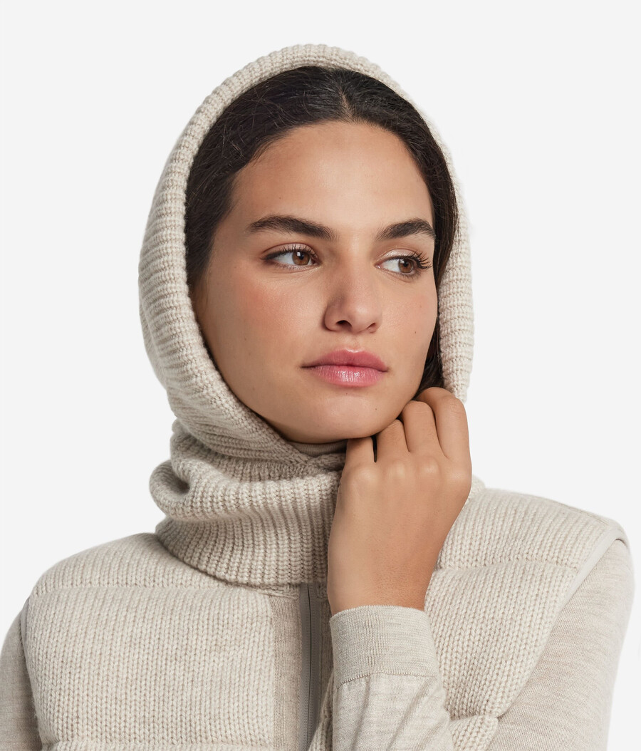 cappuccio in cashmere ultra morbido