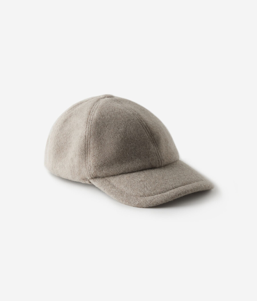 berretto da baseball in cashmere