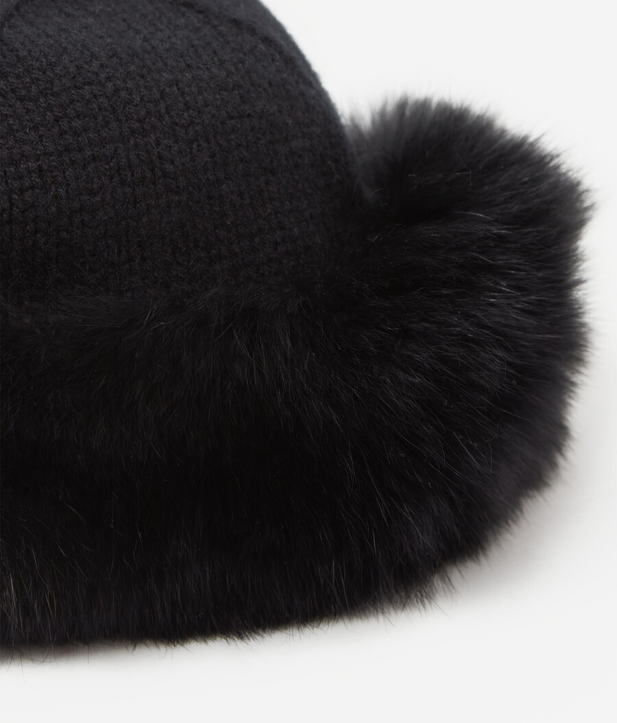 cappello cosacco in cashmere e pelliccia