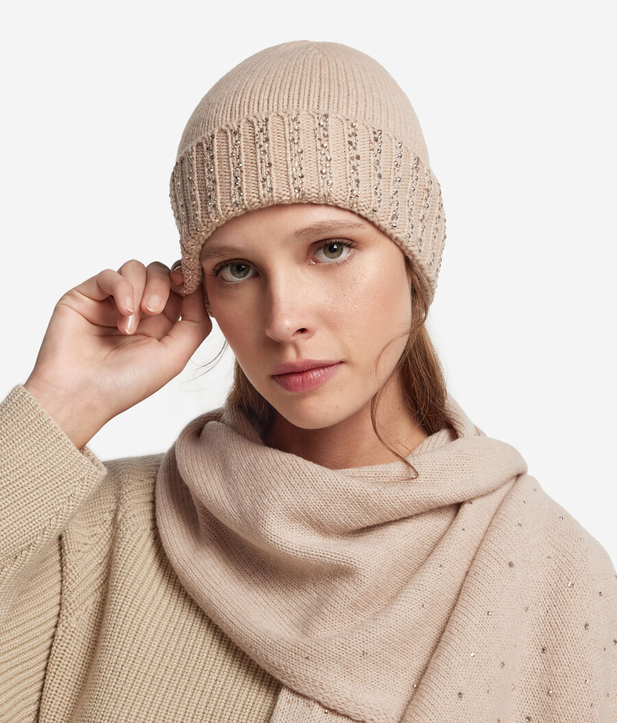 cappello in cashmere con strass