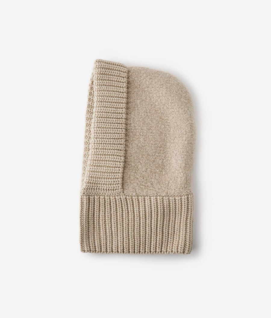 cappuccio a coste in cashmere e bouclé ultrasoft