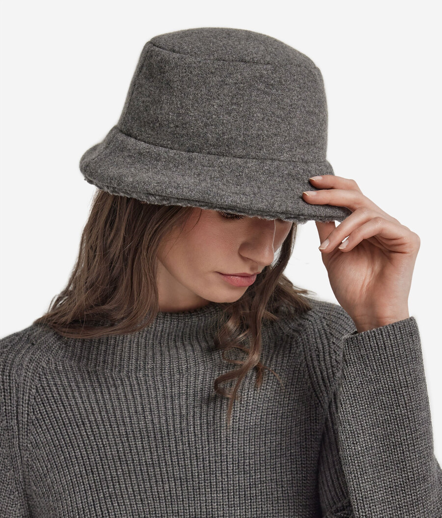 cappello reversibile in cashmere