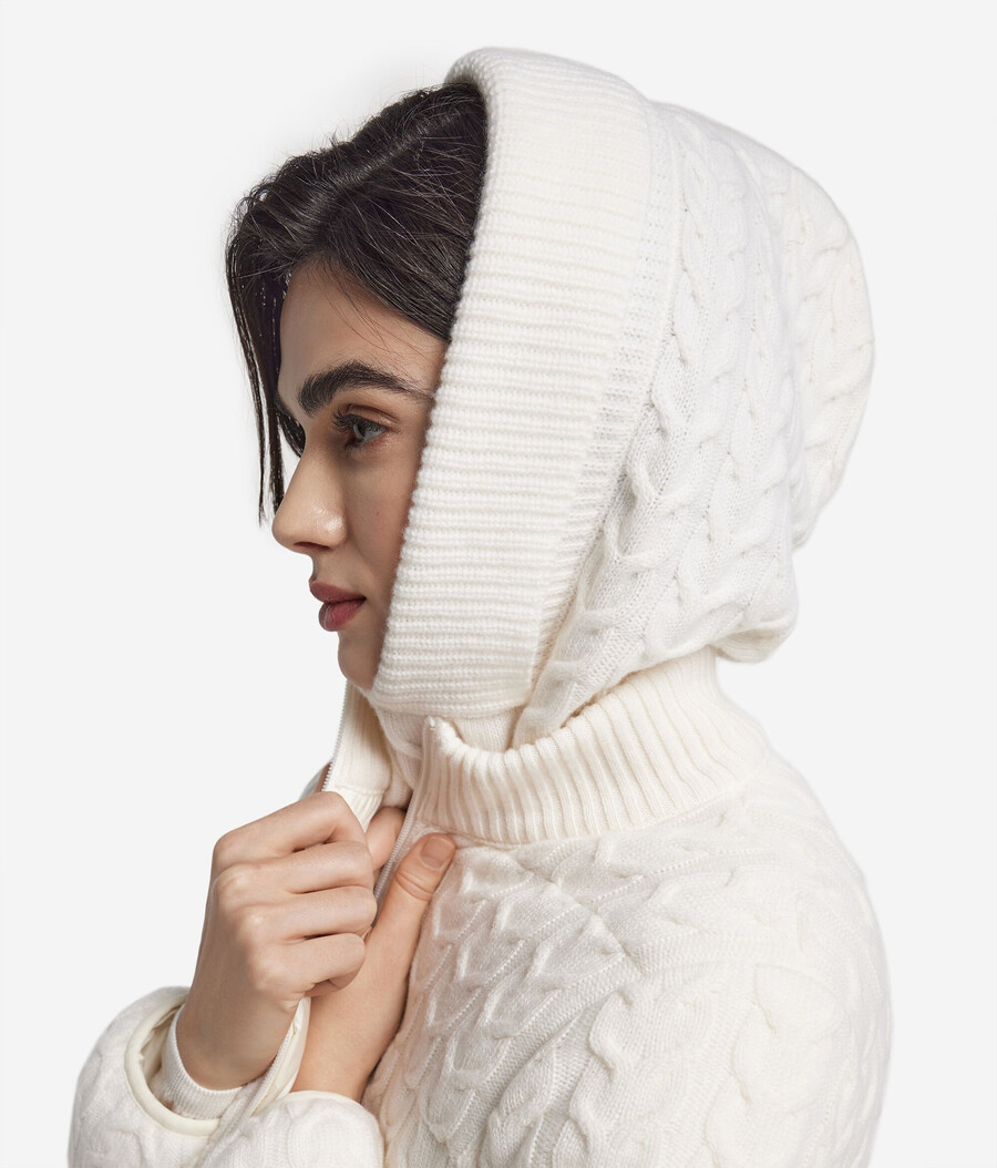 cappuccio con trama in cashmere ultra morbido