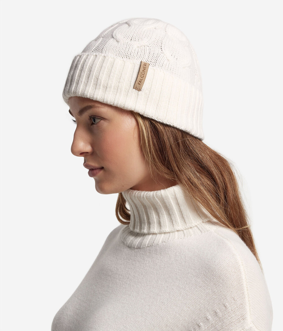 berretto con trama in cashmere ultra morbido