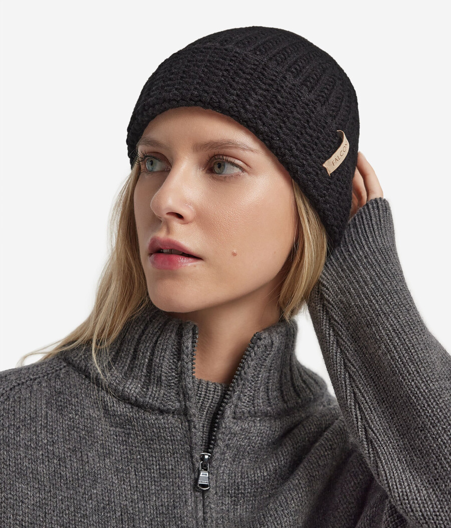 cappello in cashmere a coste