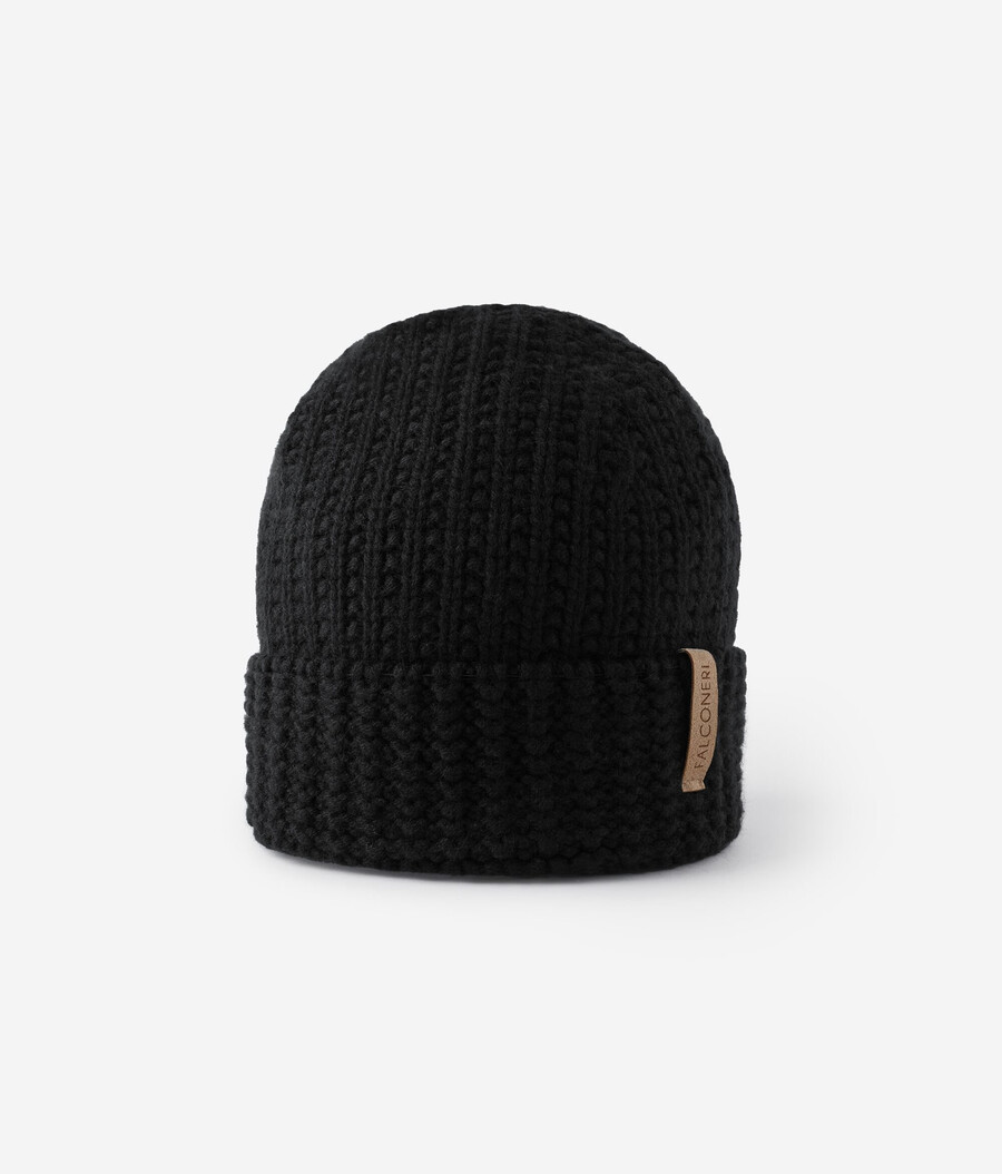 cappello in cashmere a coste