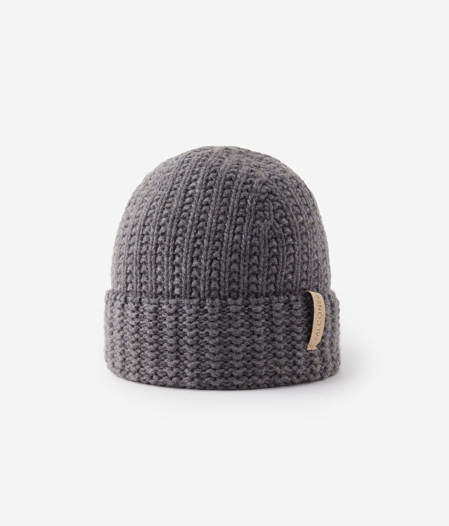 cappello in cashmere a coste
