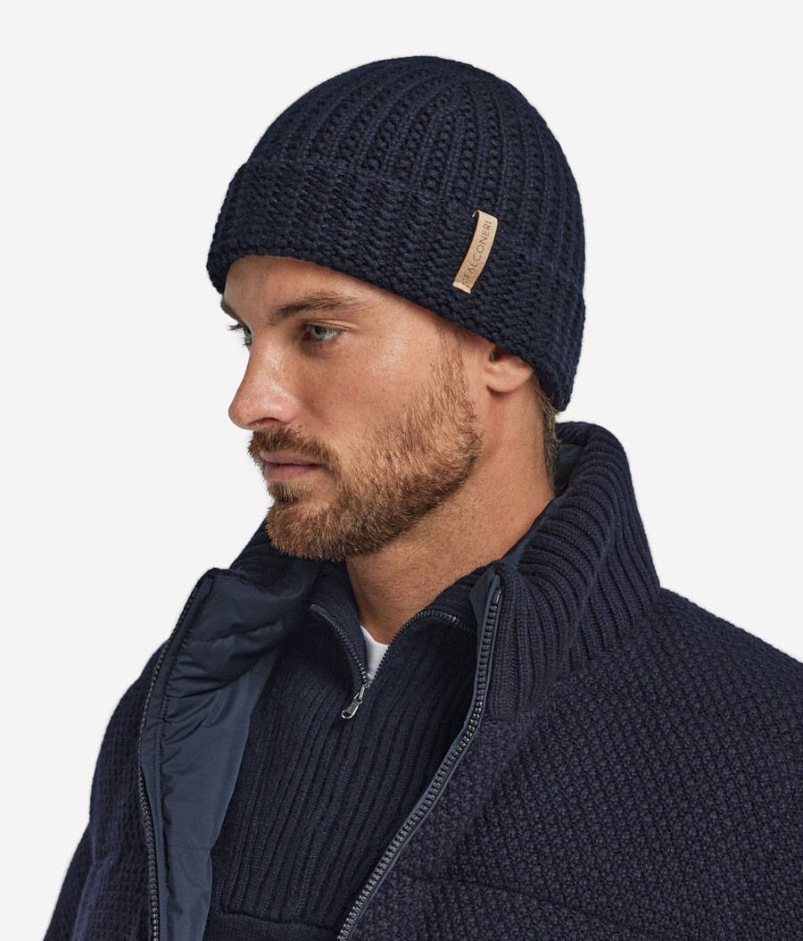cappello in cashmere a coste