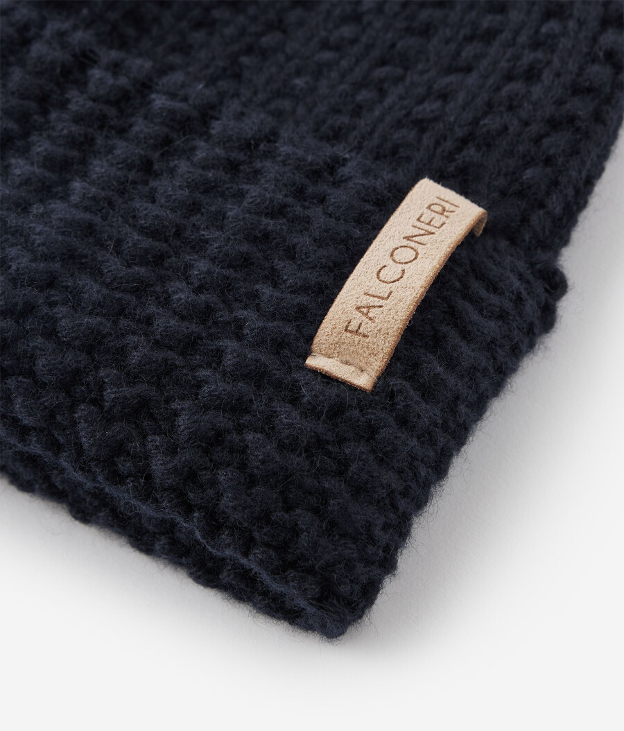 cappello in cashmere a coste