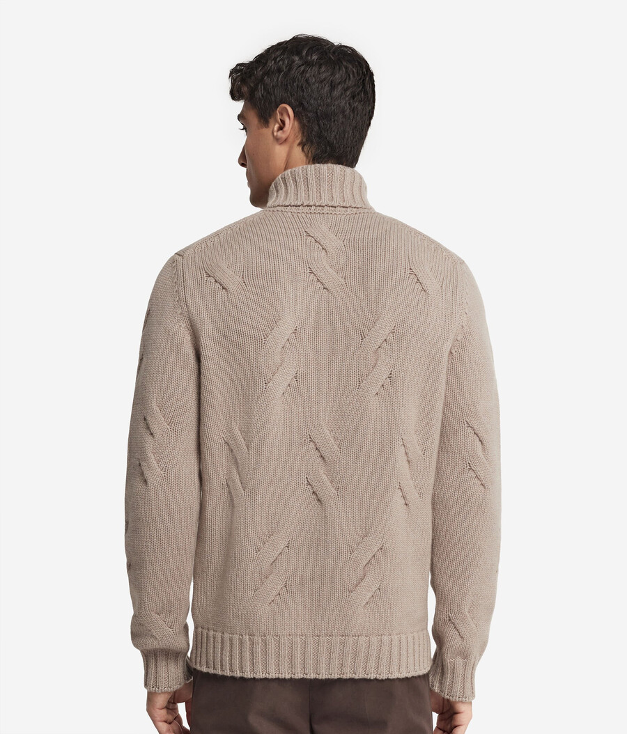 maglione dolcevita in cashmere con motivo a trecce
