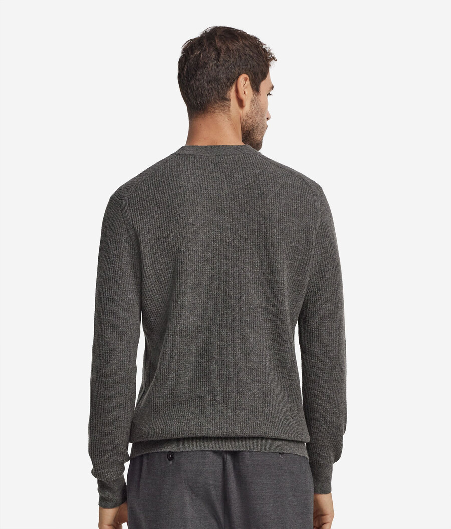 maglione girocollo in cashmere ultra morbido con lavorazione a nido dape