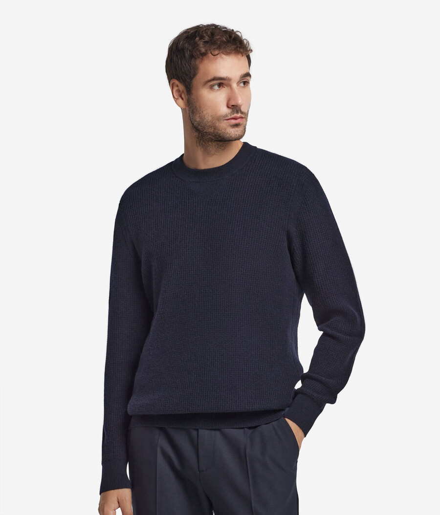 maglione girocollo in cashmere ultra morbido con lavorazione a nido dape