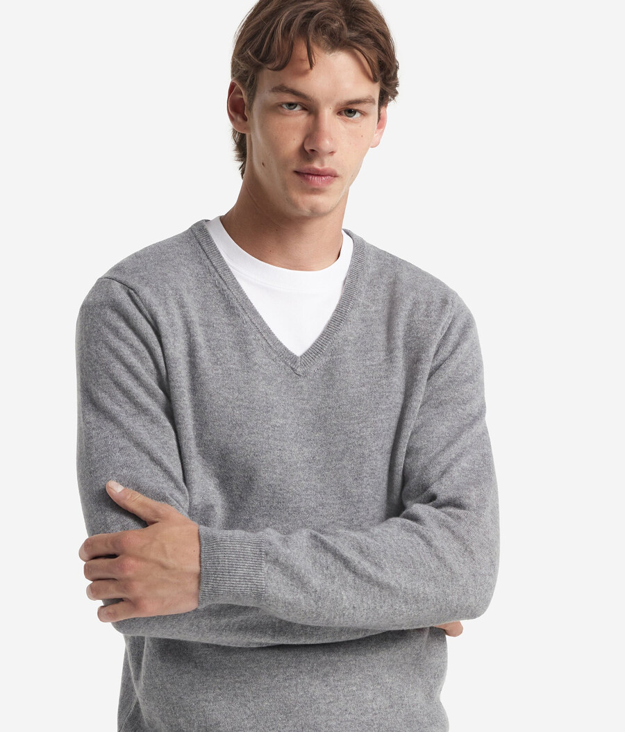 maglione con scollo a v in cashmere ultra morbido