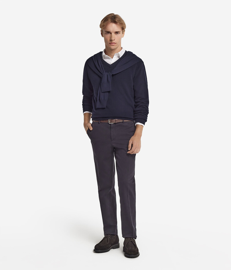 maglione con scollo a v in cashmere ultra morbido