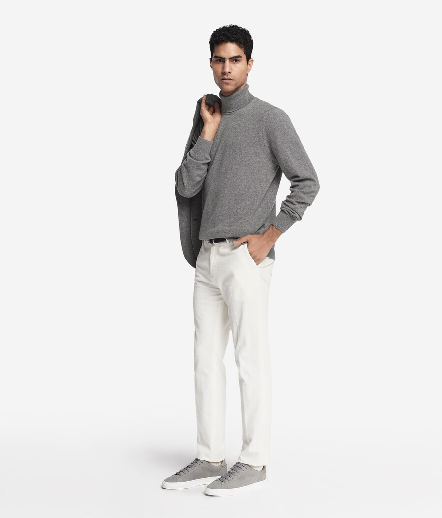 maglione a collo alto in cashmere ultra morbido