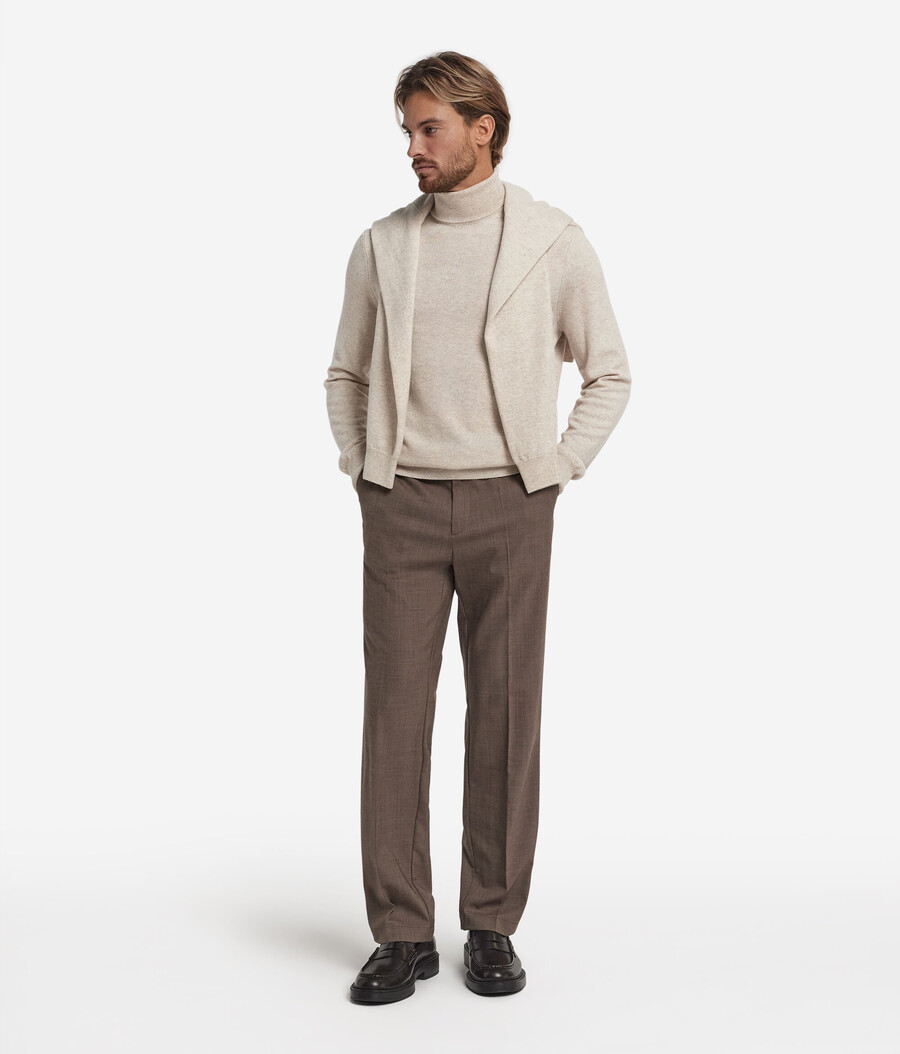 maglione a collo alto in cashmere ultra morbido