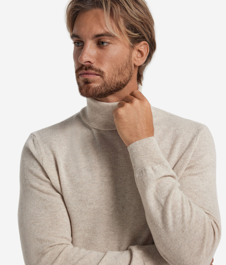 maglione a collo alto in cashmere ultra morbido